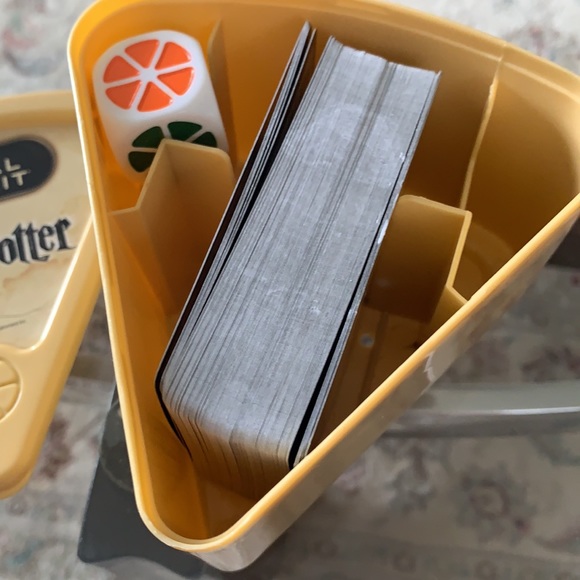 Trivial pursuit World Of Harry Potter. - Picture 3 of 5